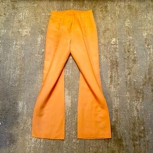 Pants size 4P. Material: 55% Linen/45% Rayon: